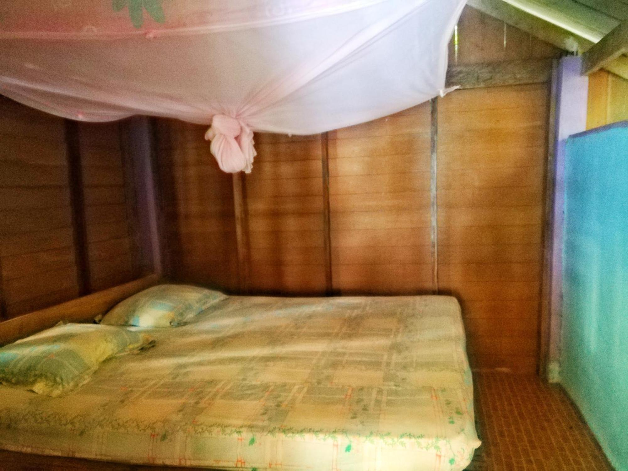Lae Tawan Bungalow Koh Chang Ranong Rum bild